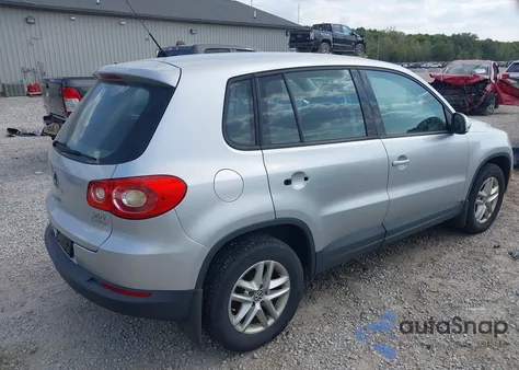 2011 Volkswagen Tiguan S from USA, damaged, VIN WVGBV7AX8BW506248